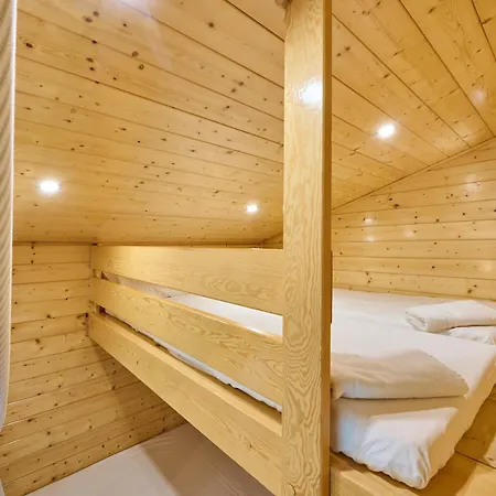 Camping-bungalow La Vall De Campmajor Camping