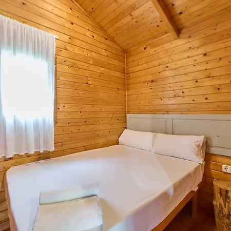 Camping-bungalow La Vall De Campmajor * Sant Miquel de Campmajor
