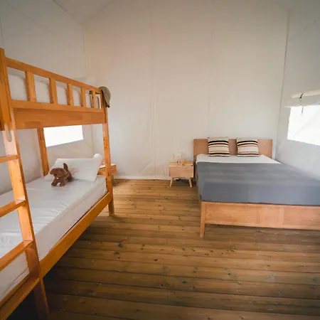Holacamp Vall Natura * Sant Miquel de Campmajor