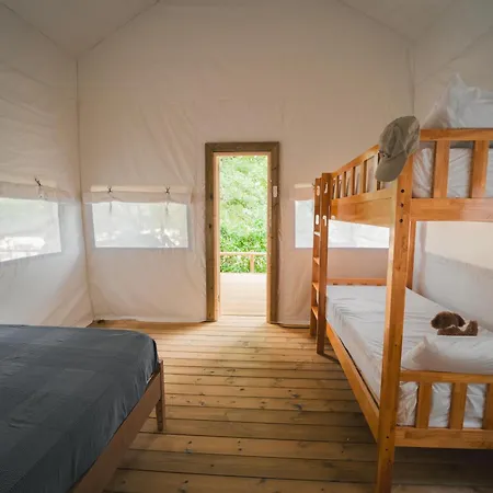 Holacamp Vall Natura *
